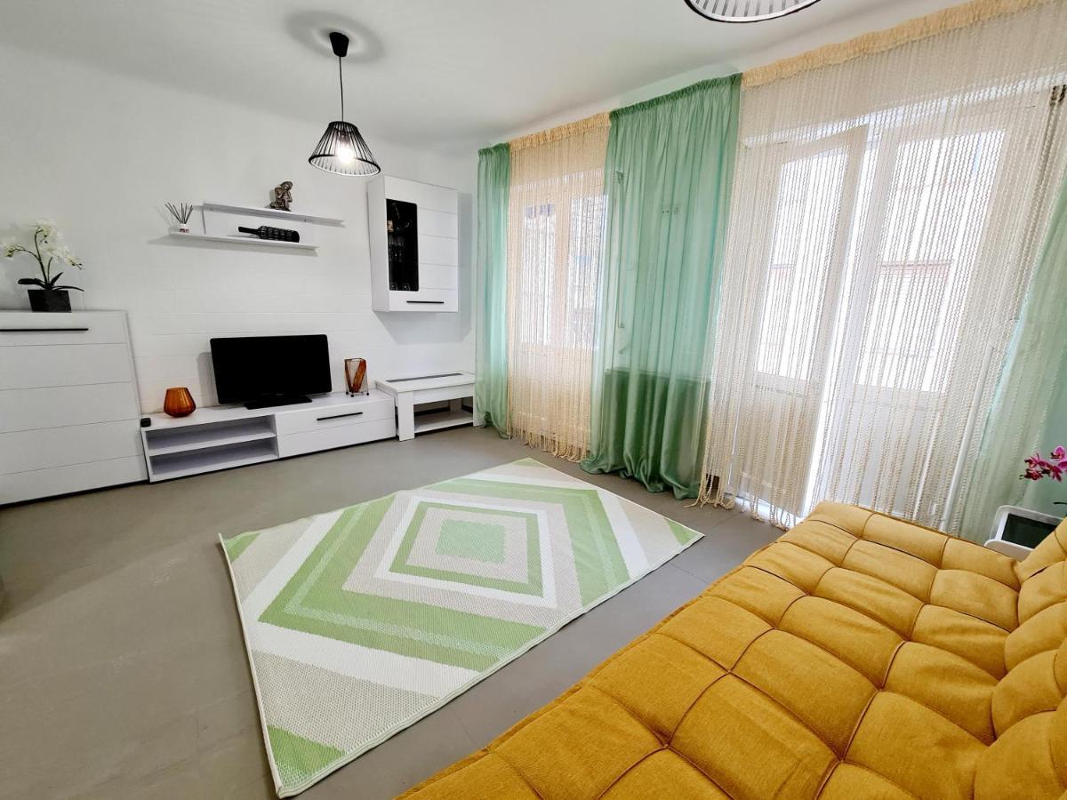 Comodo Apartamento Cerca Del Mar ซานตาโปลา ภายนอก รูปภาพ