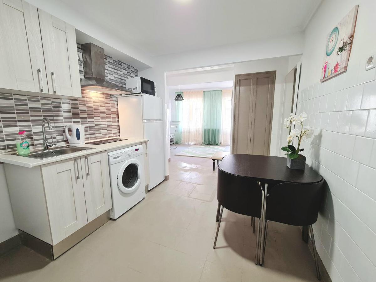 Comodo Apartamento Cerca Del Mar ซานตาโปลา ภายนอก รูปภาพ