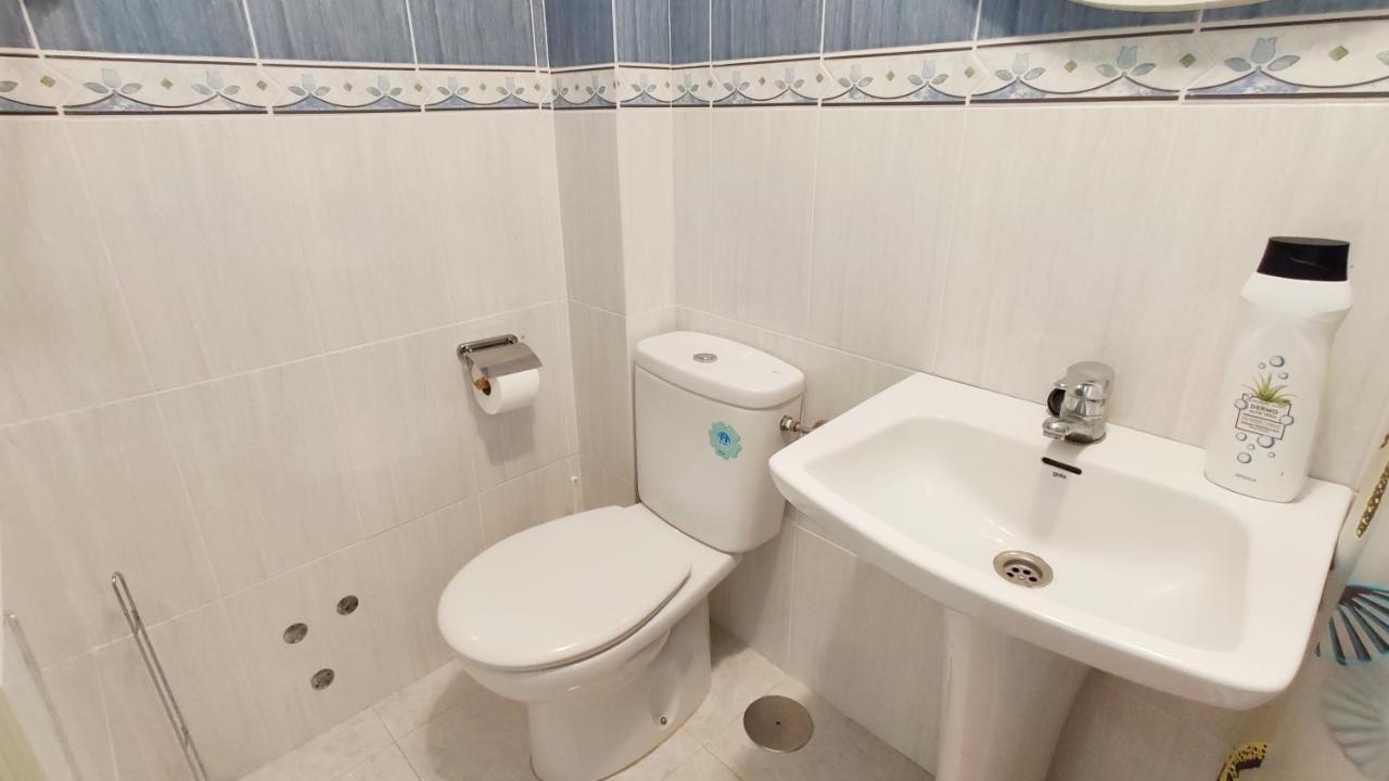 Comodo Apartamento Cerca Del Mar ซานตาโปลา ภายนอก รูปภาพ