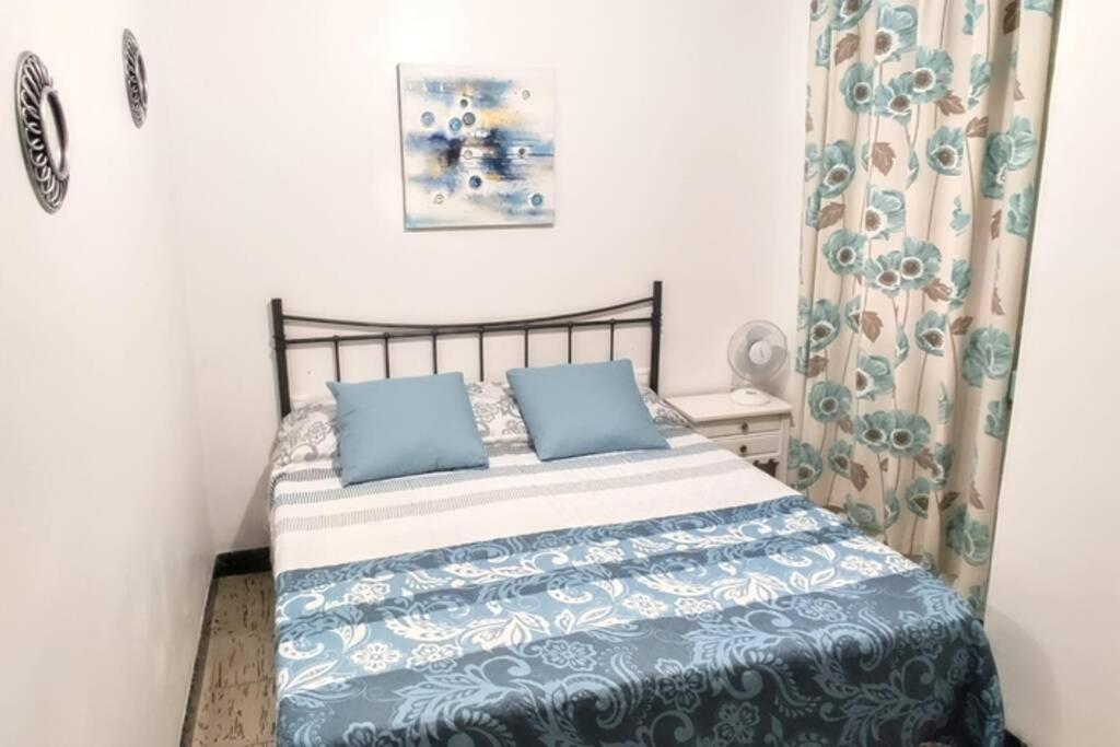 Comodo Apartamento Cerca Del Mar ซานตาโปลา ภายนอก รูปภาพ